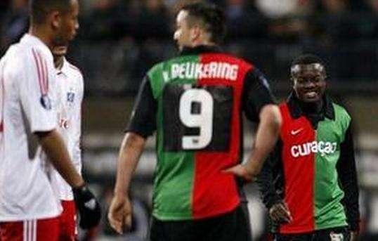 莱斯特城凭 莱斯特城凭