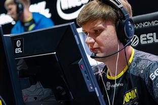 国足战澳大利亚23人名单公布：武磊伤缺，徐皓阳7号、韦世豪10号